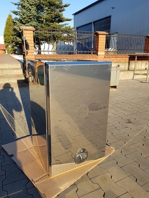 ポーランドの顧客のための機械を作るステンレス鋼の箱の蓋のコーナー