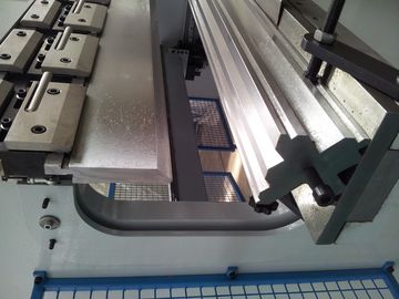 ESTUN E200 制御式多軸液圧プレスブレーキ